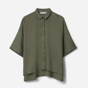 Everlane - The Drapey Square Shirt (M) Kalamata Olive